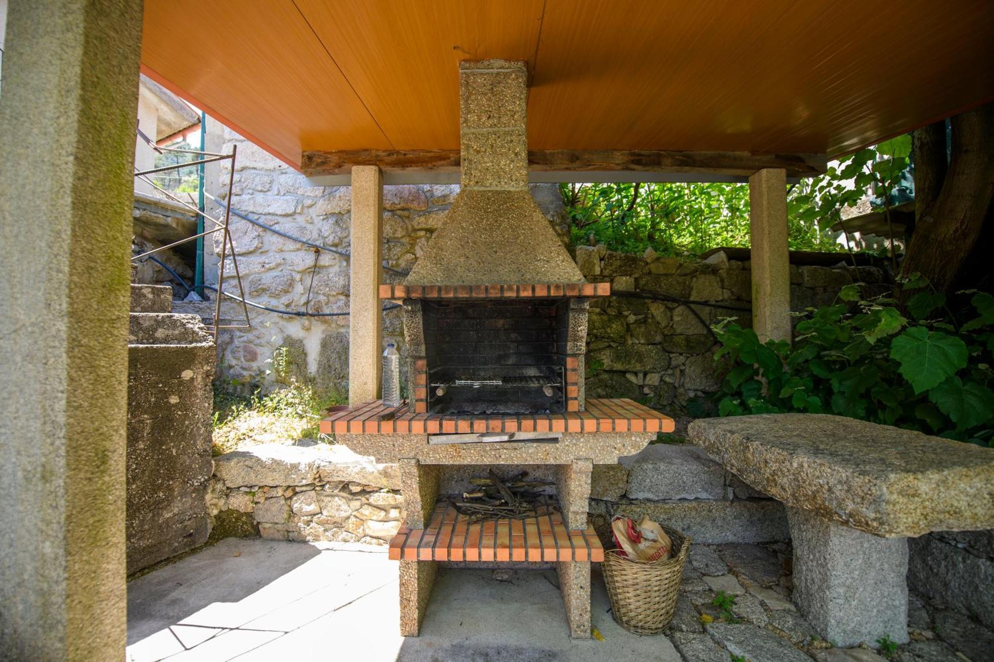 ブラガ Afonso'S House Geres Iヴィラ エクステリア 写真